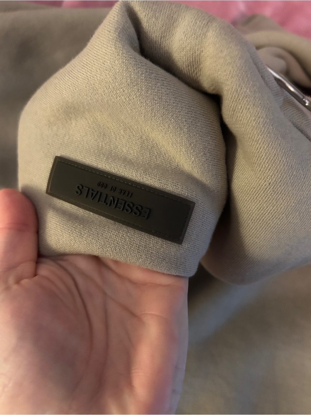 Essentials Fear of God Hoodie in Taupe- size M- like new condition - Picture 5 of 5